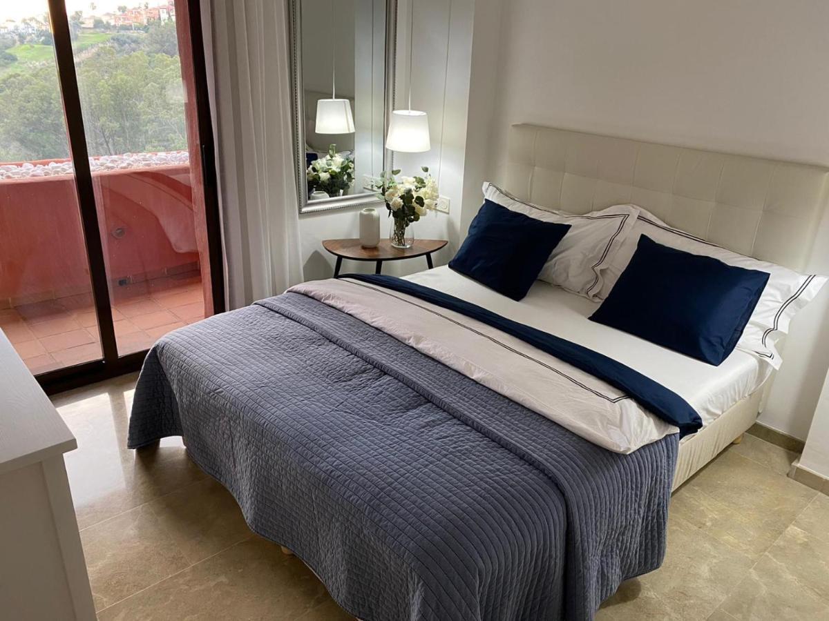 15 First Line Penthouse With Wonderful Seaview Near Duquesa Golf Manilva Andaluciaアパートメント エクステリア 写真
